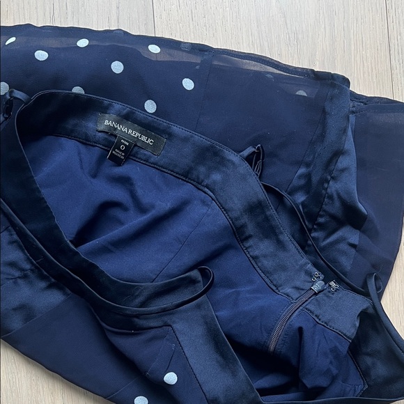 Banana Republic Navy Polka Dot Camisole - Picture 3 of 3